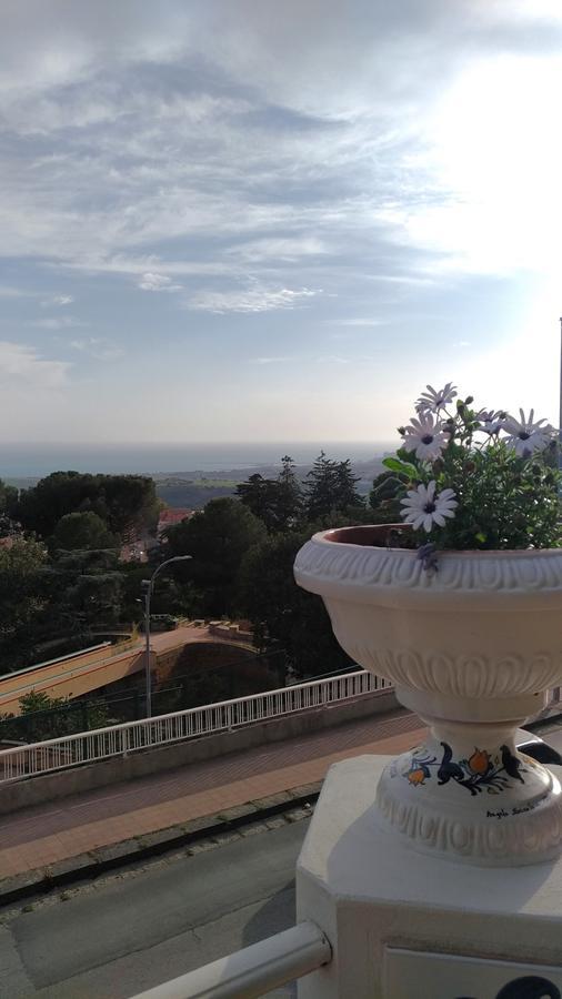 Bed And Breakfast La Mansarda Agrigento Zewnętrze zdjęcie